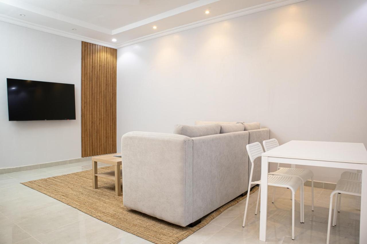 Luxurious Family Apartments 15Mins Drive To Al-Masjid Nabawi - Nozol Noor 4 Médine Extérieur photo